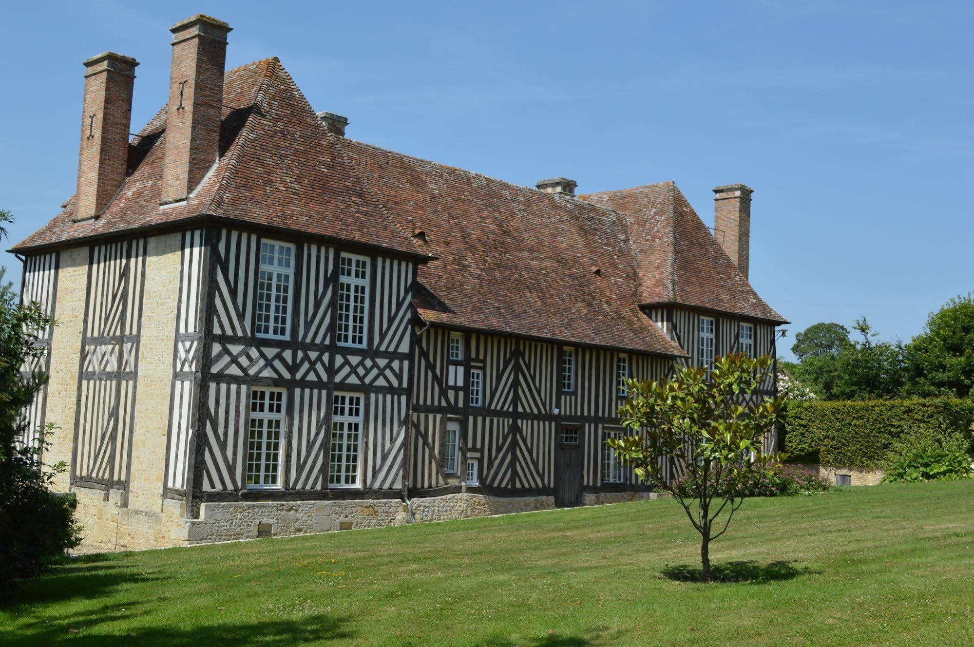 Manoir Du Lieu Rocher Hotel Saint-Pierre-Sur-Dives ภายนอก รูปภาพ